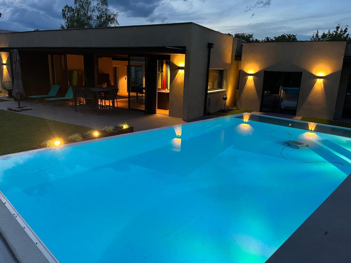 La Villa Cosy Espalion Esterno foto